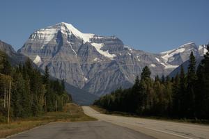 Mount Robson ohne Wolken