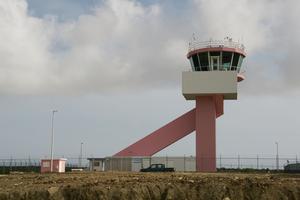 Der Tower am Flughafen