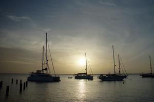 Sonnenuntergang am Hafen