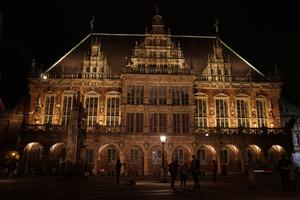 Altes Rathaus, erbaut 1405, Fassade aus dem 17.Jh