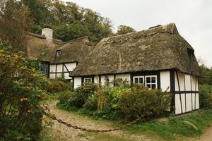 Reetgedeckte Häuschen in Sieseby