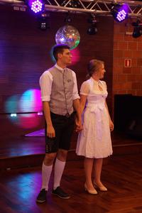 Deutsche Tänze auf brasilianischer Hochzeit…